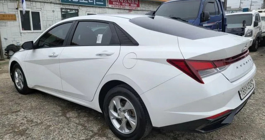 Hyundai Avante (Elantra) 