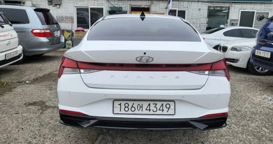 Hyundai Avante (Elantra) 