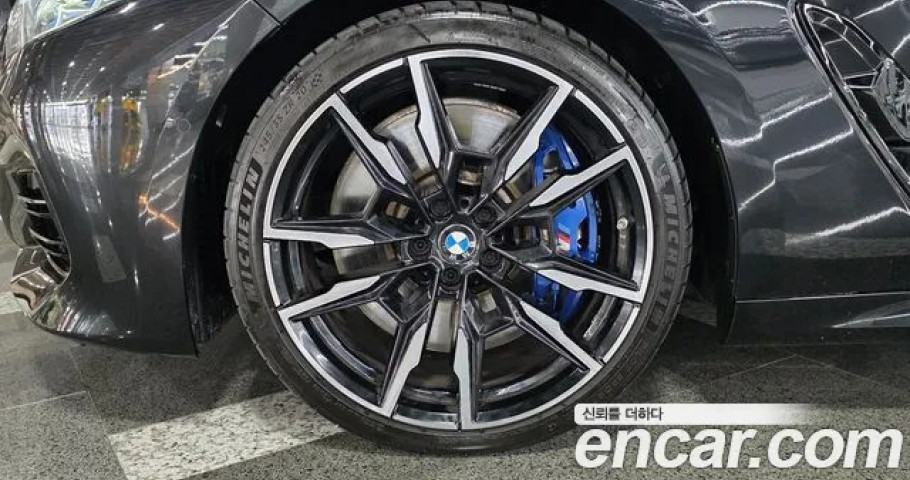 Bmw 8-Series 