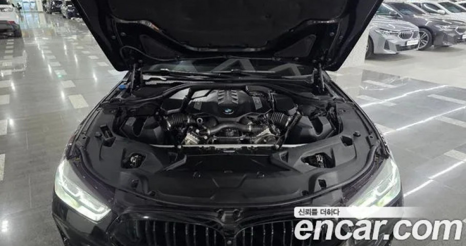Bmw 8-Series 