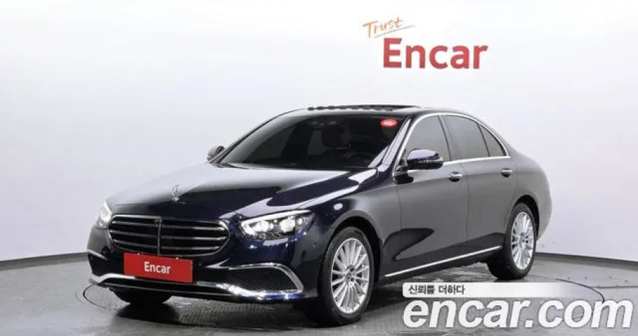 Mercedes-Benz E-Class 
