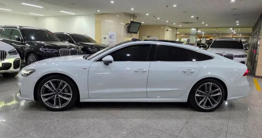 Audi A7 