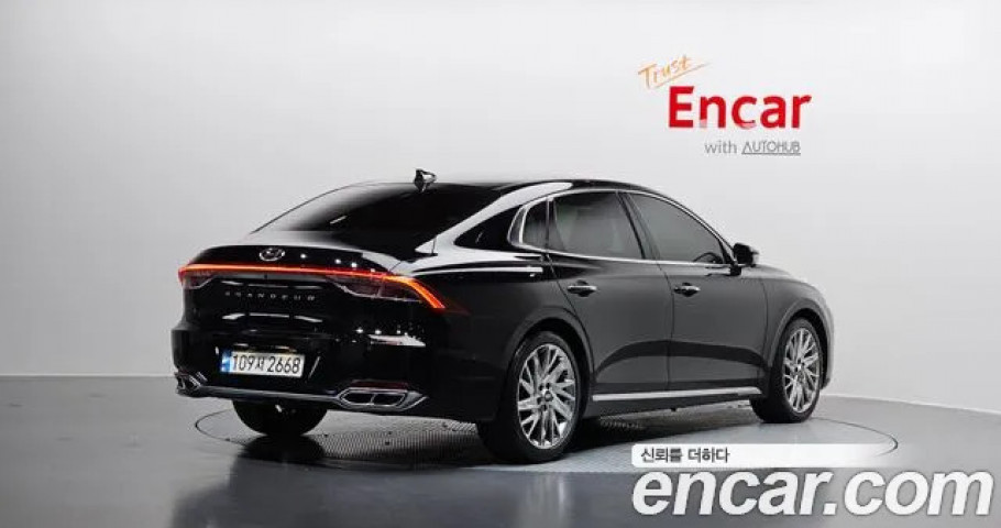 Hyundai Grandeur 