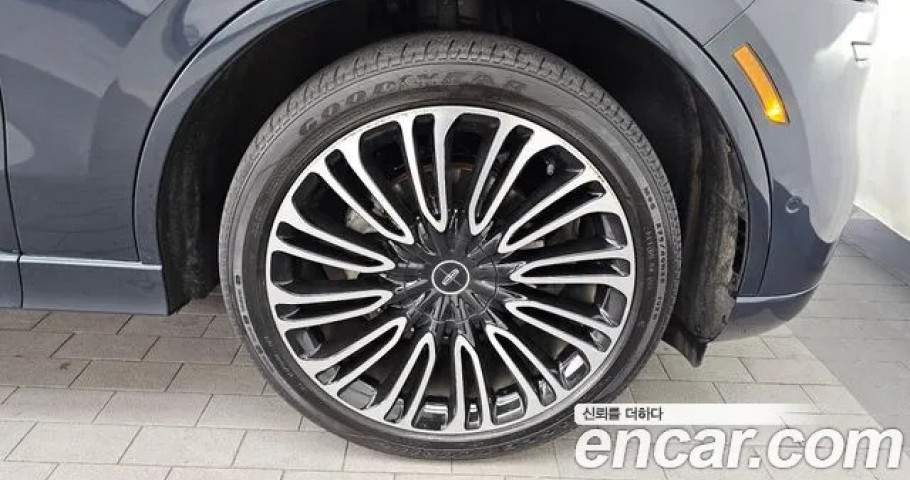 Lincoln Aviator 