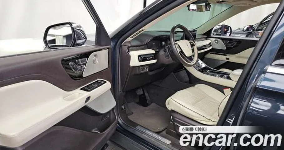 Lincoln Aviator 