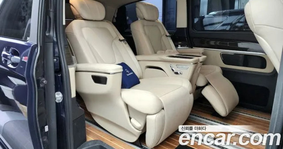 Mercedes-Benz V-Class 