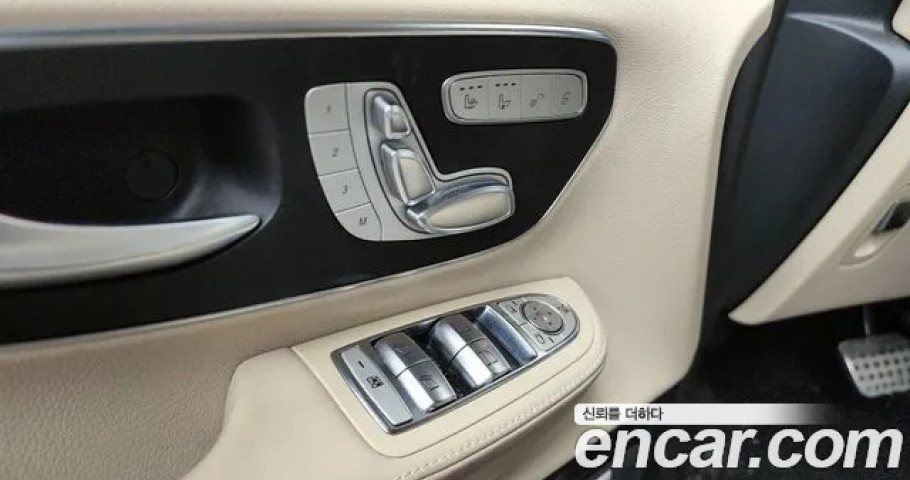 Mercedes-Benz V-Class 