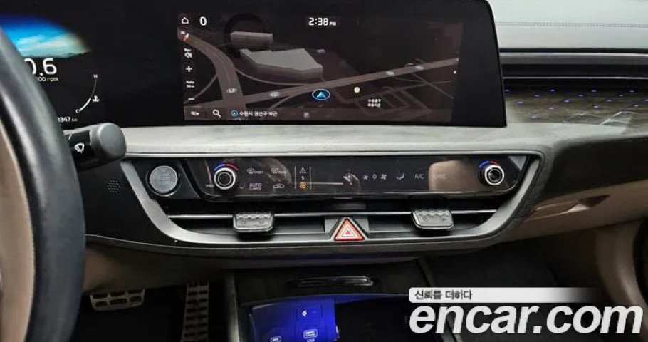 Kia K8 