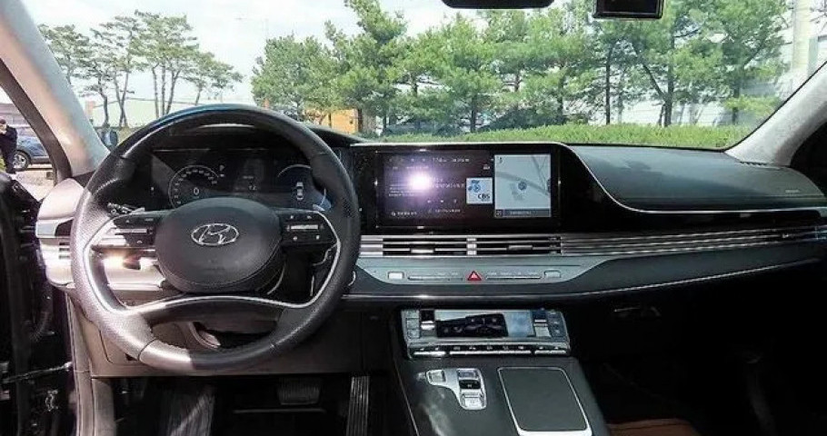 Hyundai Grandeur 