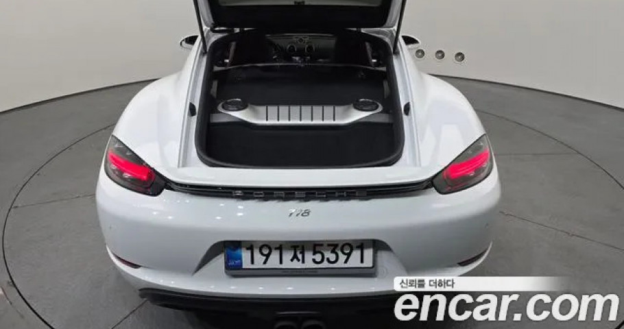 Porsche 718 