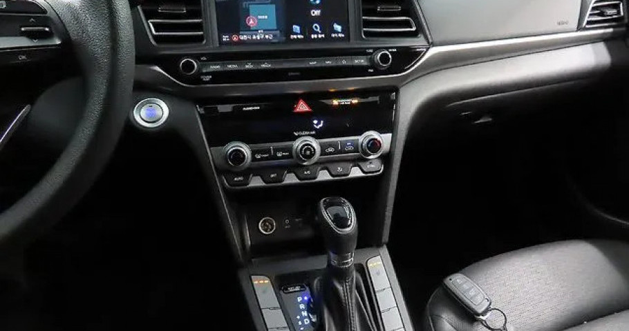 Hyundai Avante (Elantra) 