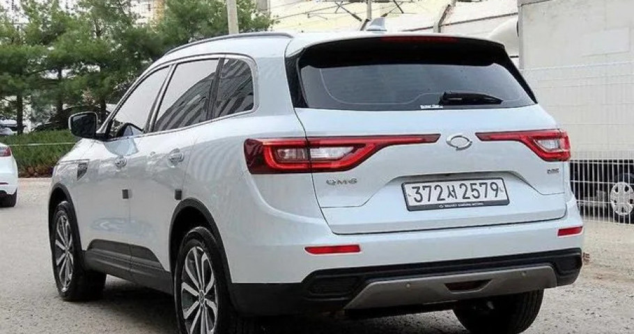 Renault Qm6 