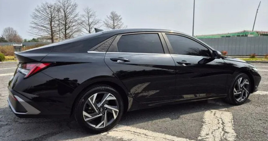Hyundai Avante (Elantra) 