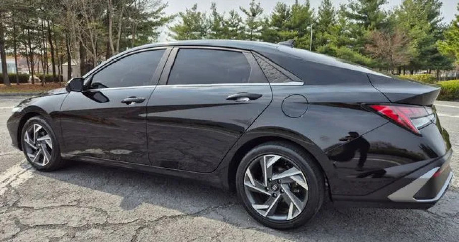 Hyundai Avante (Elantra) 