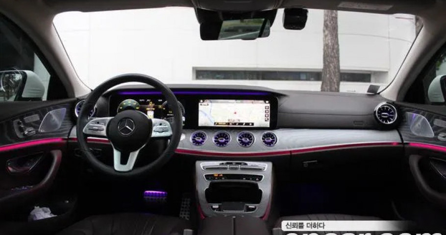 Mercedes-Benz Cls-Class 