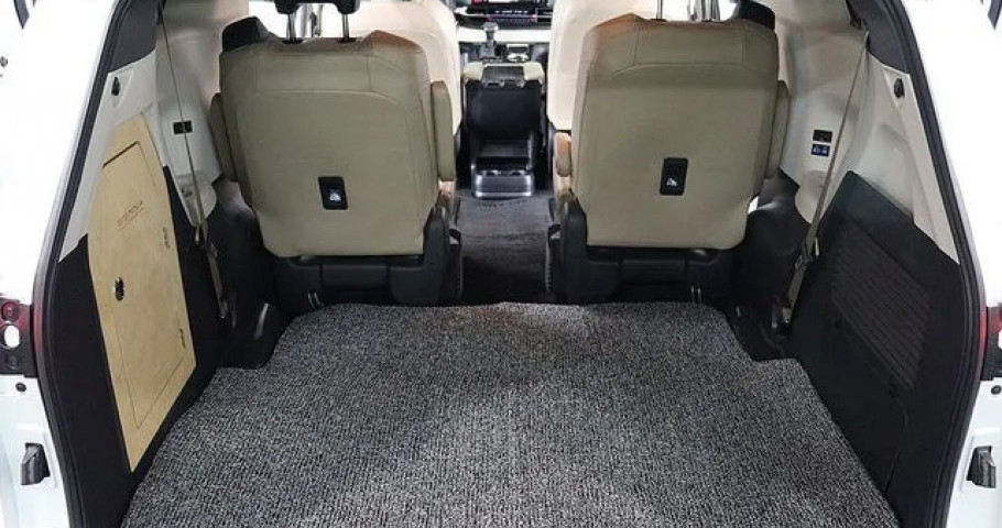 Toyota Sienna 