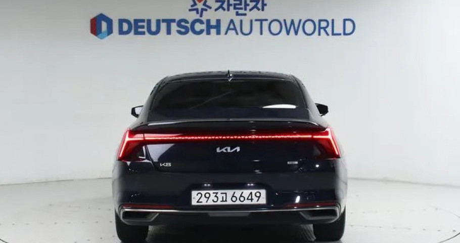 Kia K8 