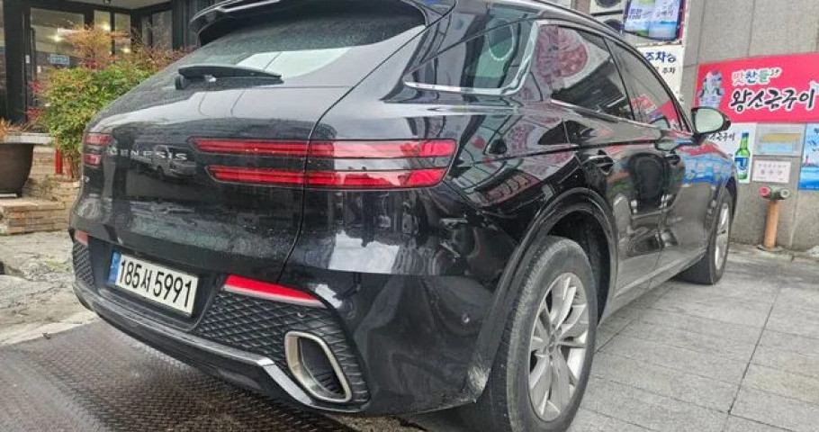 Genesis Gv70 