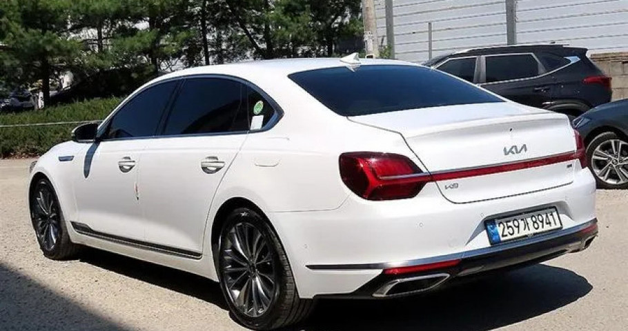 Kia K9 