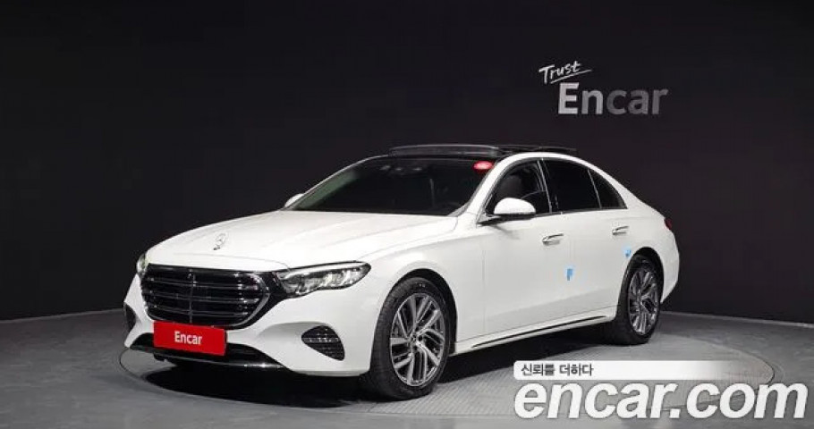 Mercedes-Benz E-Class 