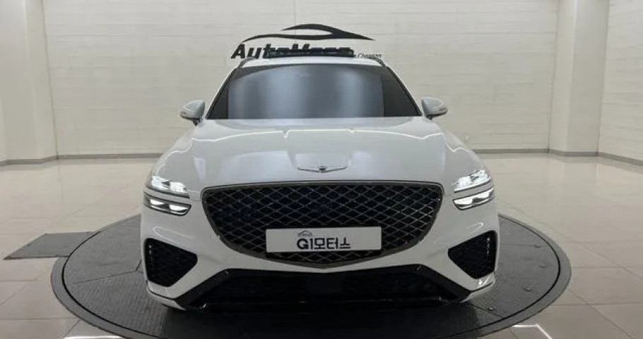 Genesis Gv70 