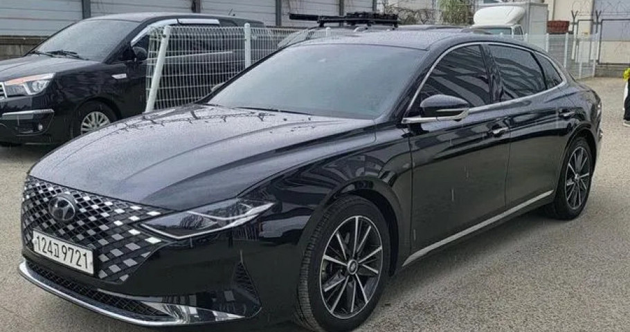 Hyundai Grandeur 