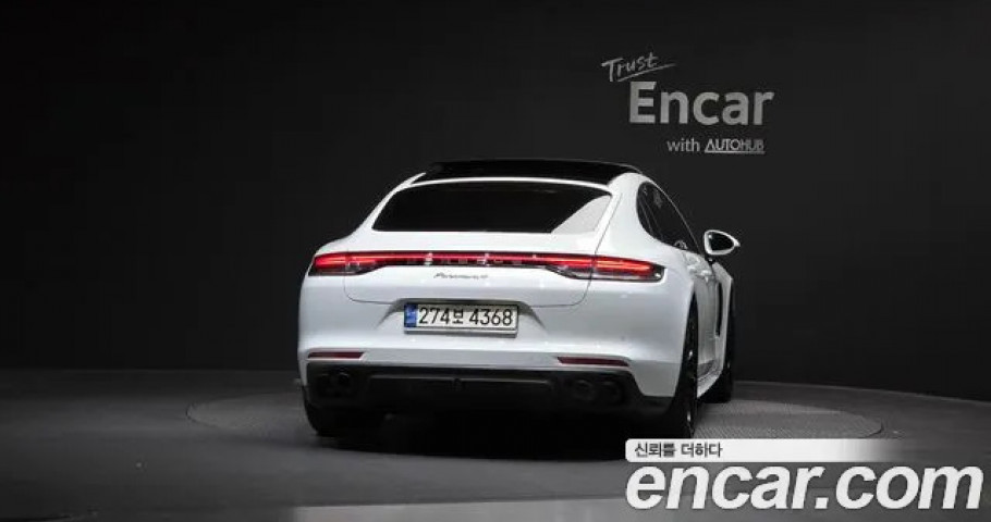 Porsche Panamera 