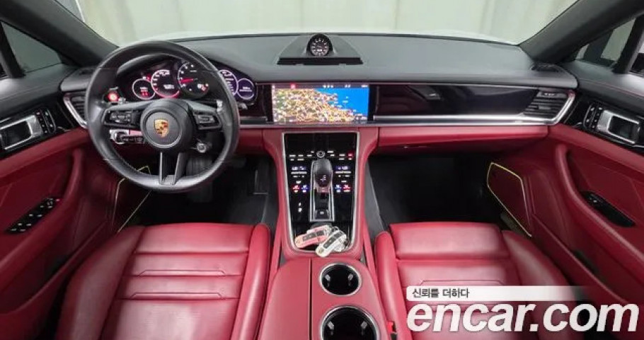 Porsche Panamera 