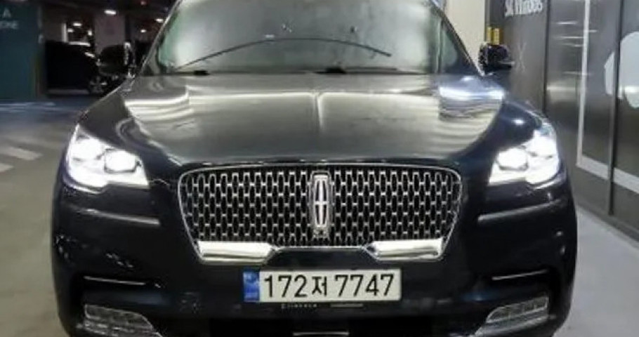 Lincoln Aviator 