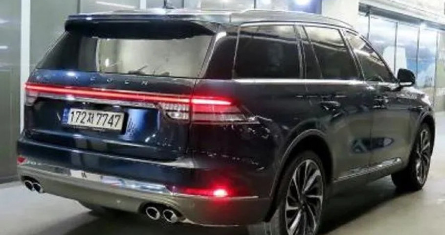 Lincoln Aviator 