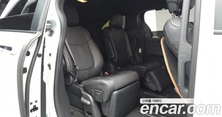 Toyota Sienna 