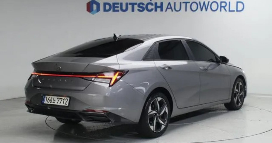 Hyundai Avante (Elantra) 