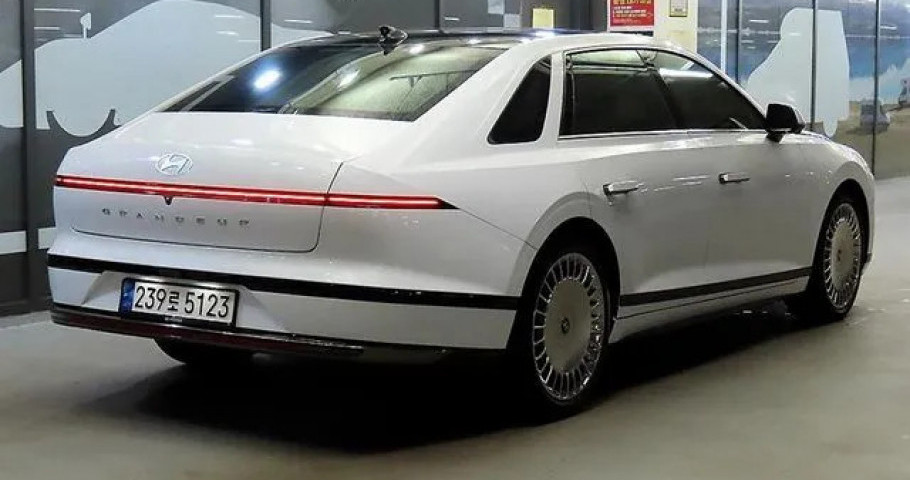 Hyundai Grandeur 