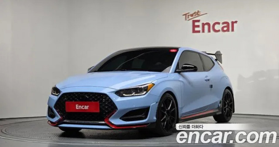 Hyundai Veloster 