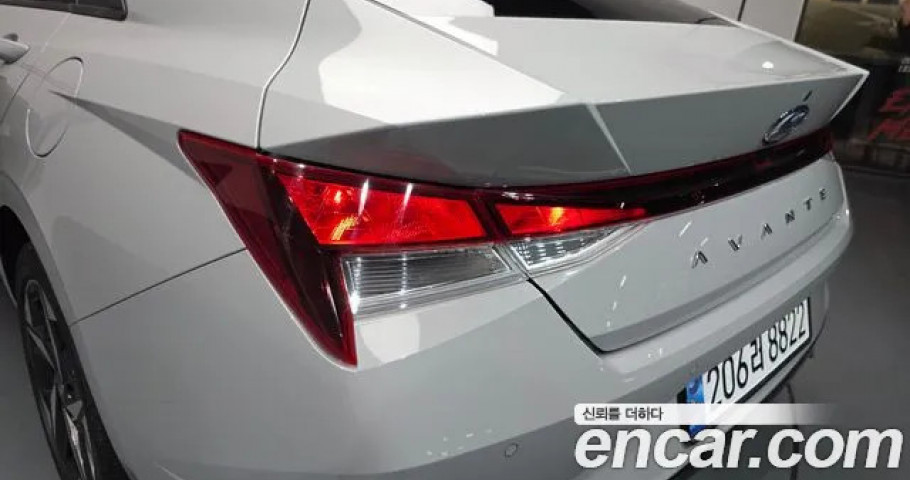 Hyundai Avante (Elantra) 