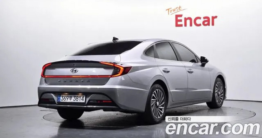 Hyundai Sonata 