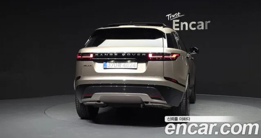 Land Rover Range Rover Velar 