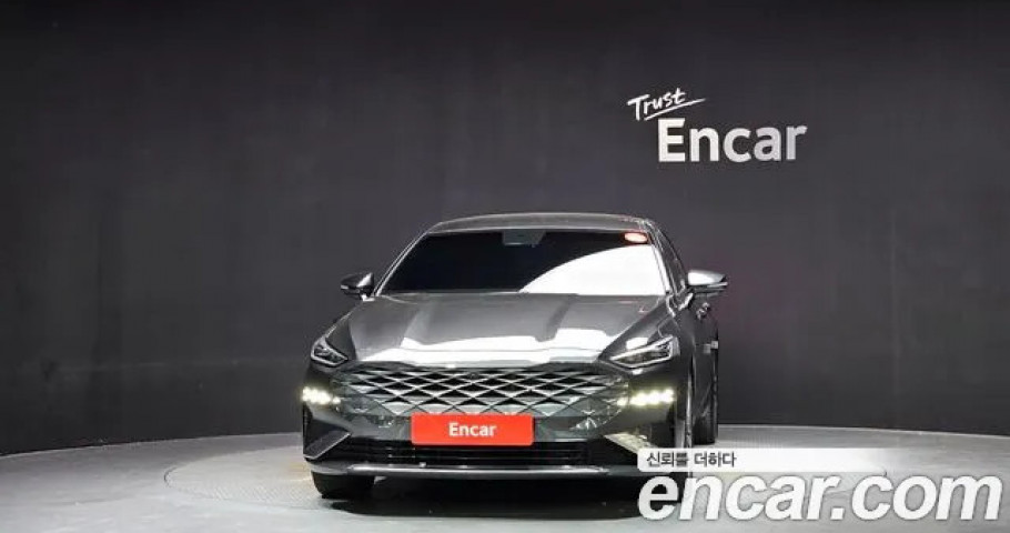 Kia K8 