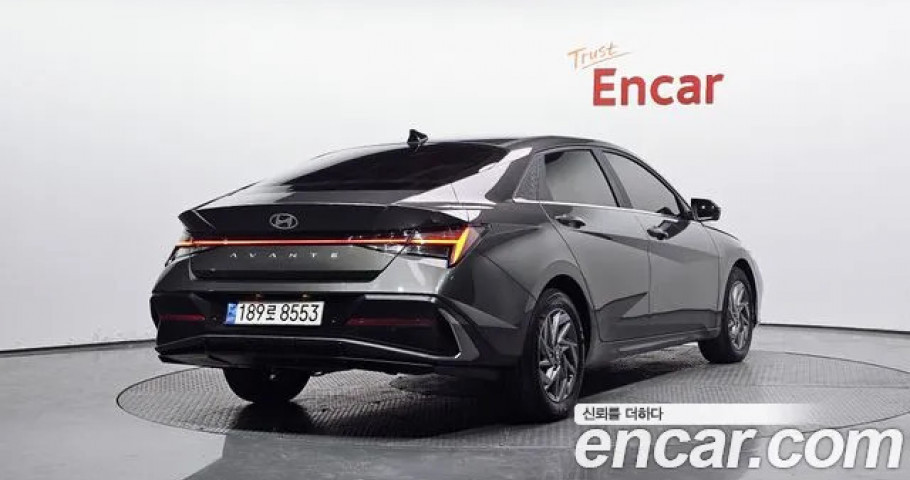 Hyundai Avante (Elantra) 
