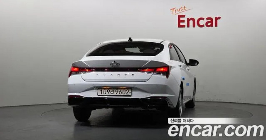 Hyundai Avante (Elantra) 