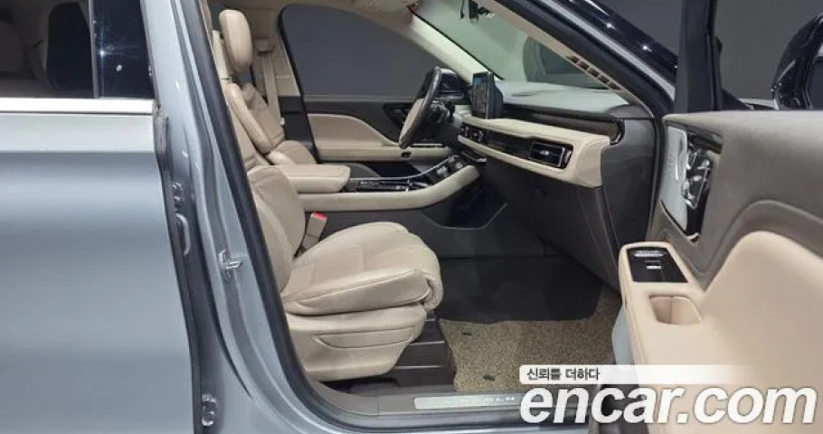 Lincoln Aviator 