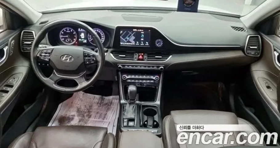 Hyundai Grandeur 