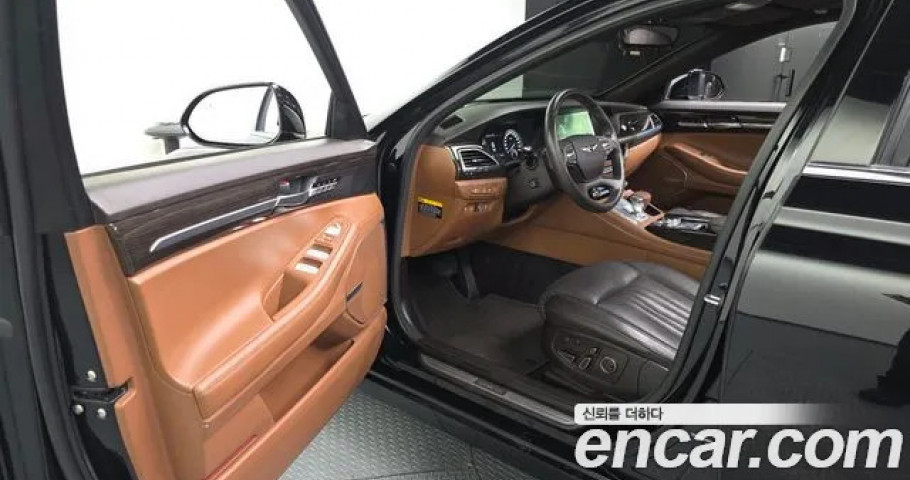 Genesis G90 
