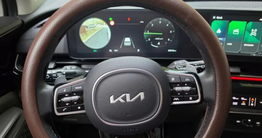 Kia Carnival 