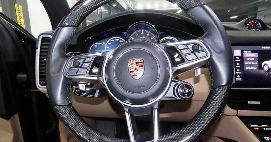 Porsche Cayenne 