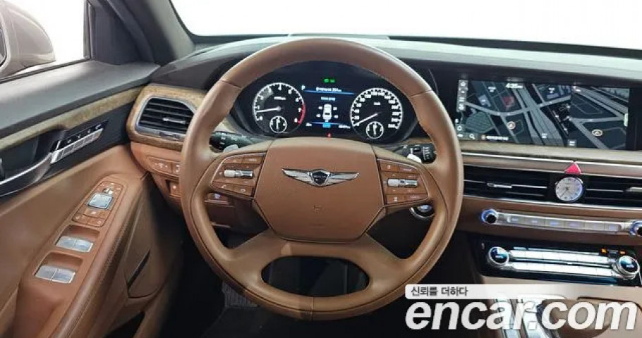 Genesis G90 