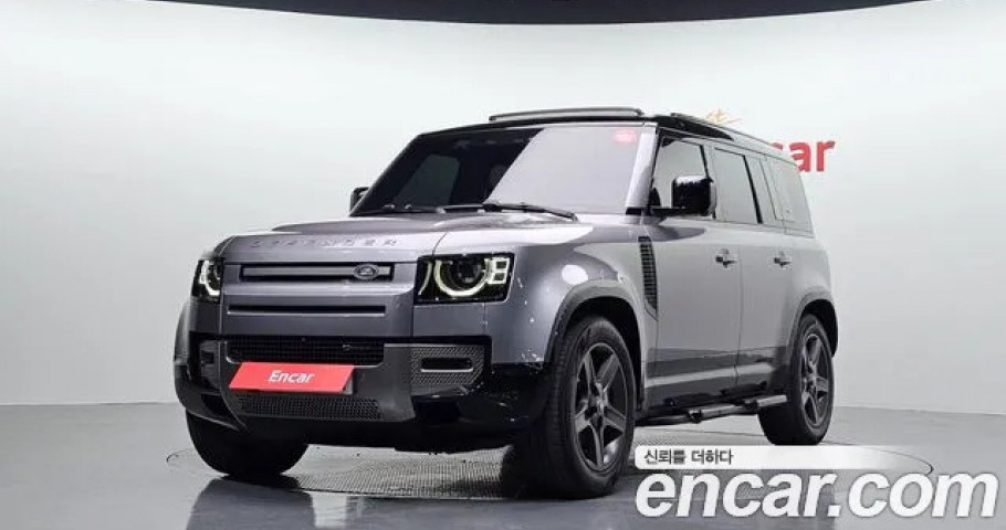 Land Rover Defender 