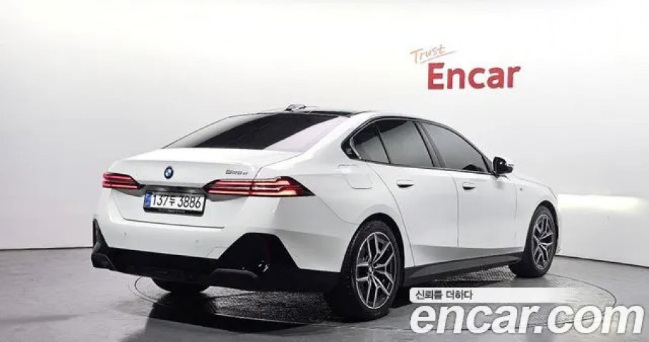 Bmw 5-Series 