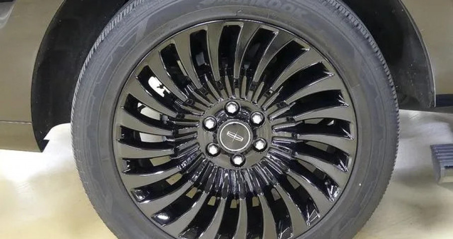 Lincoln Navigator 