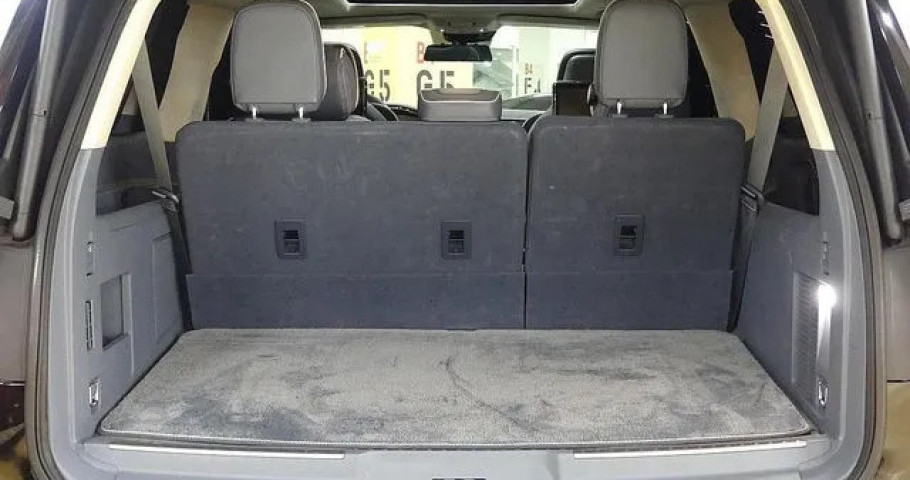 Lincoln Navigator 